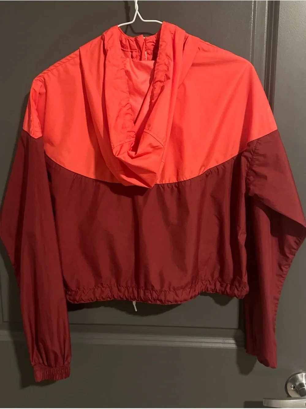 Nike Two-Tone Coral and Burgundy Cropped Pullover Jacket